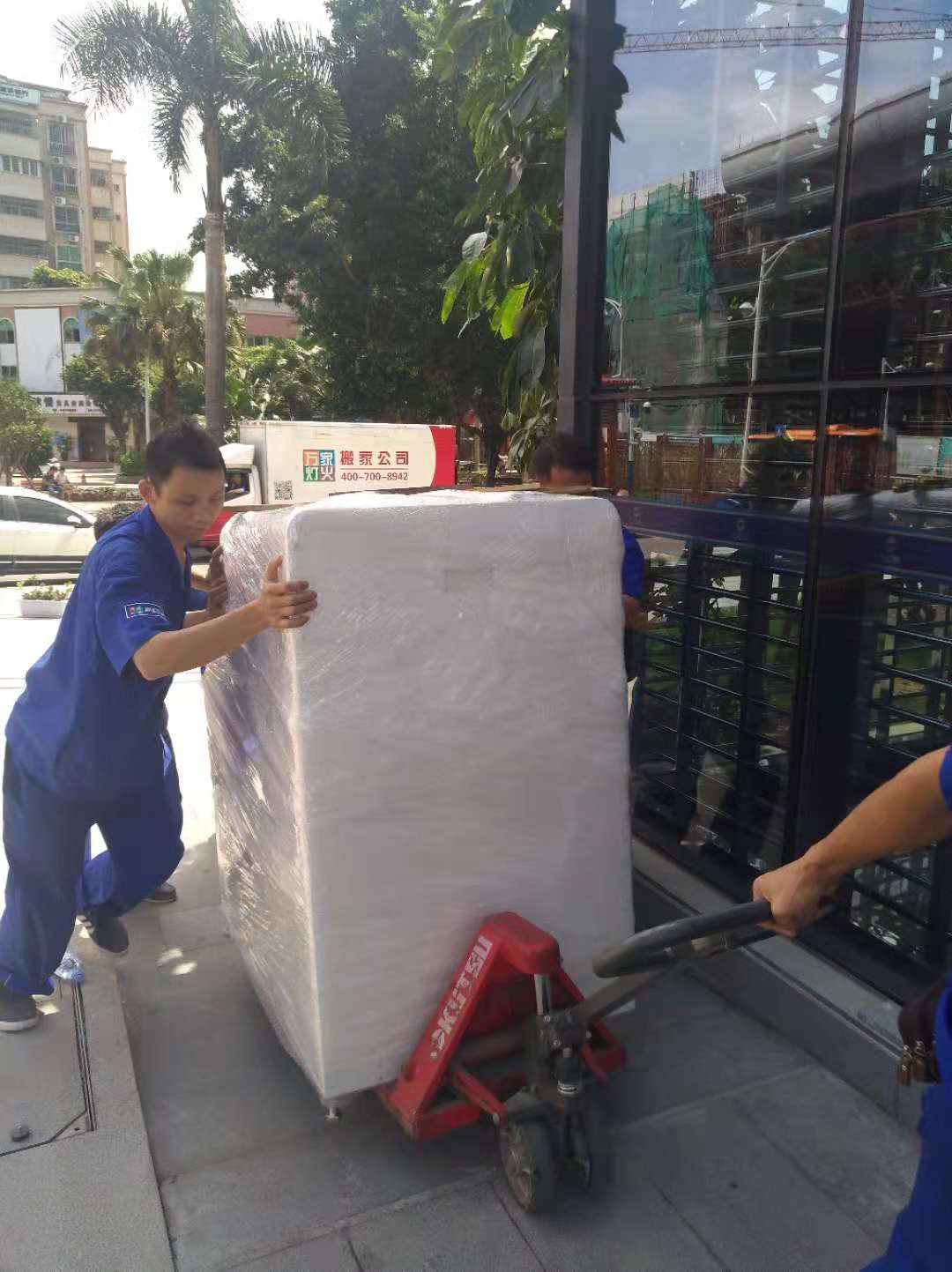 深圳搬家如何收费，组装价格与移动价格费！